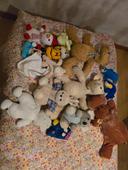 Lot 24 peluches