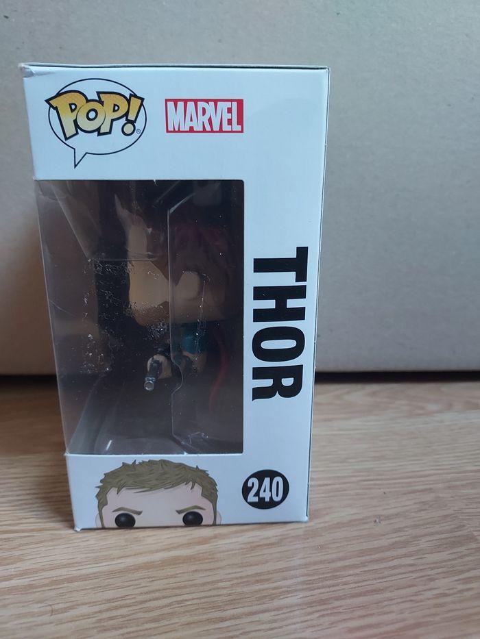 Funko pop Marvel n°240 - photo numéro 4