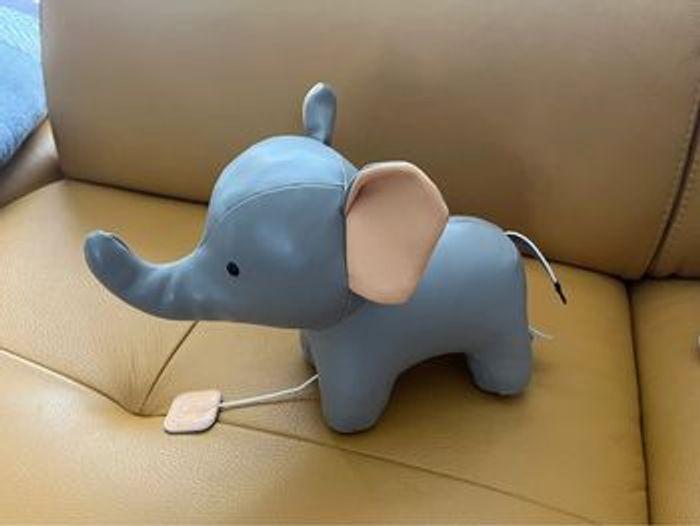 éléphant  vincent NEUF musical little big friends - photo numéro 2