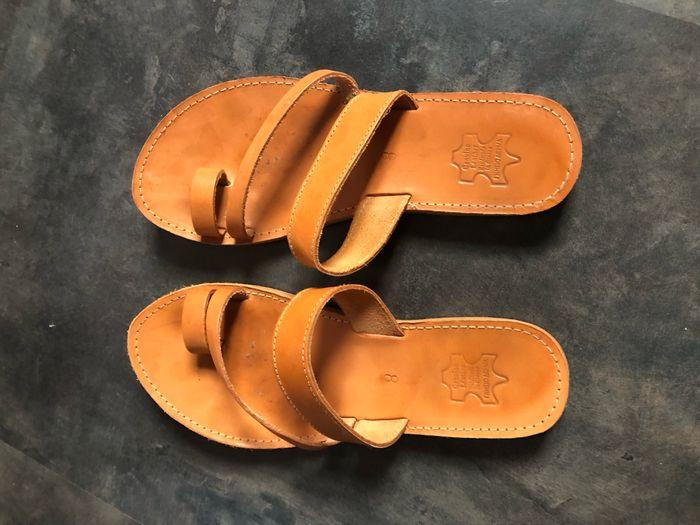 Sandales tong cuir camel pour pieds larges et forts 38 - photo numéro 2