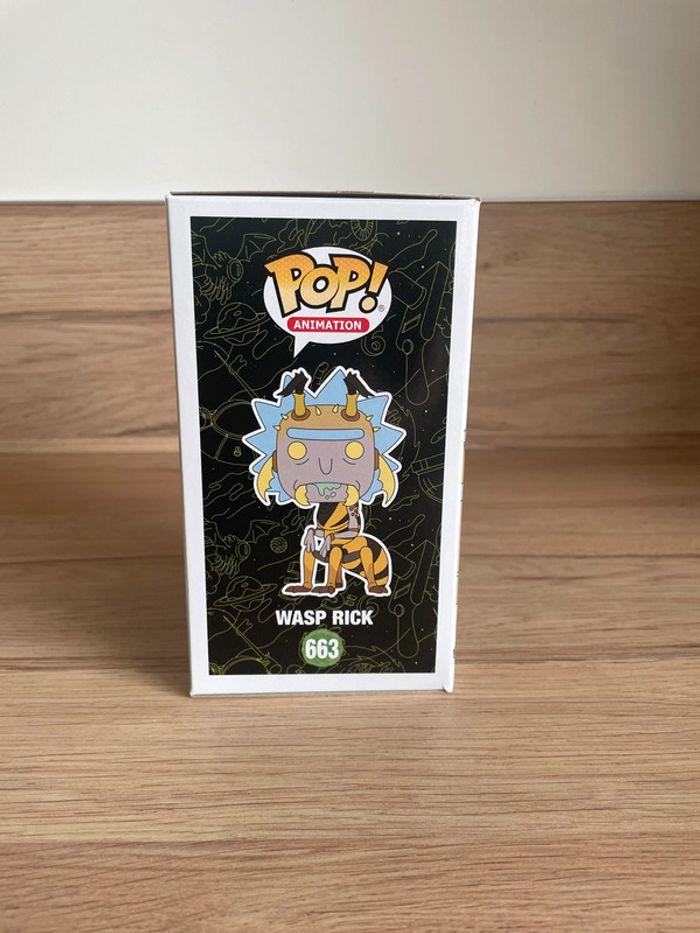 Figurine Funko Pop Rick et Morty : Wasp Rick 663 - photo numéro 4