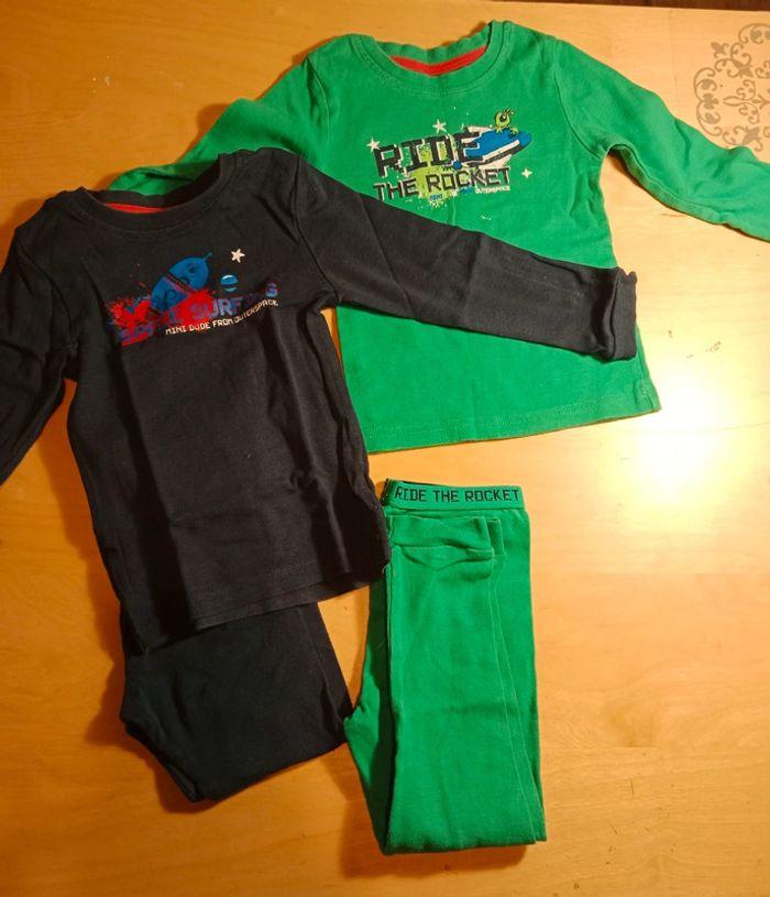 Lot pyjamas Lupilu 2-4 ans - photo numéro 1