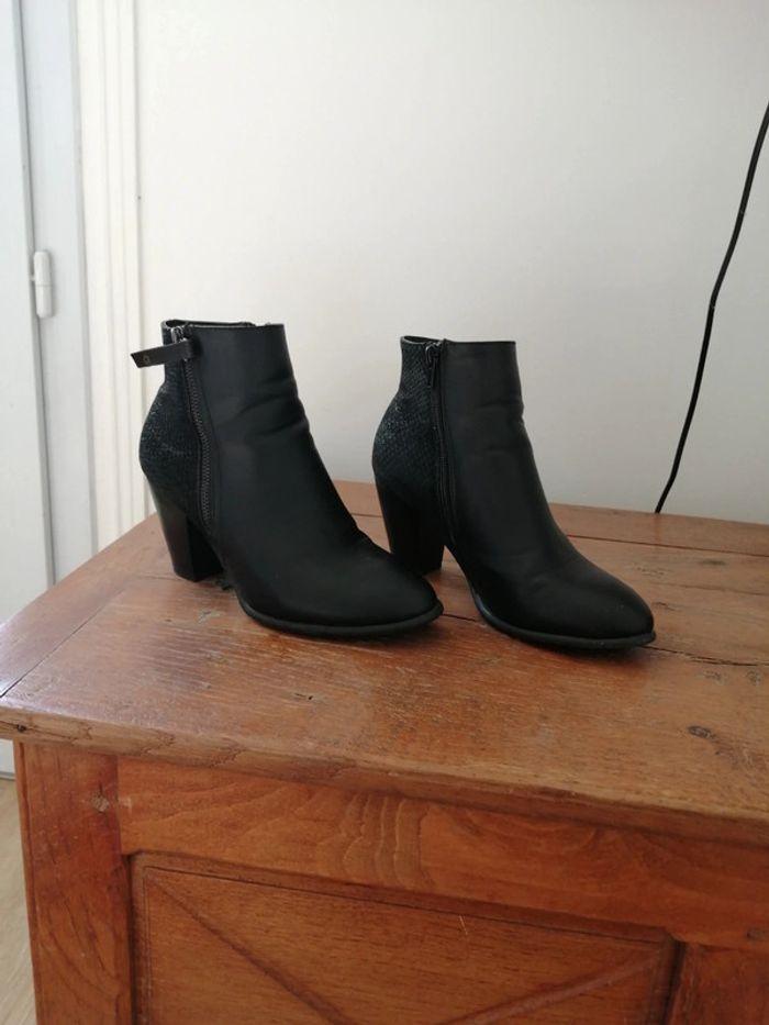 Bottines à talons noires - photo numéro 1