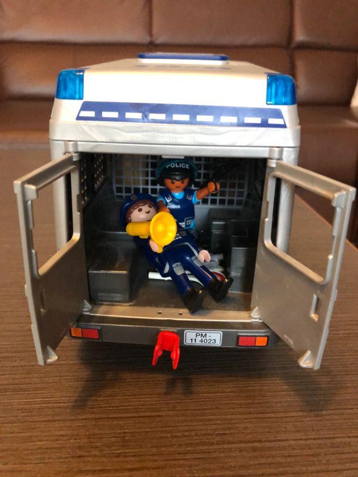 Camion de police playmobil complet - photo numéro 5