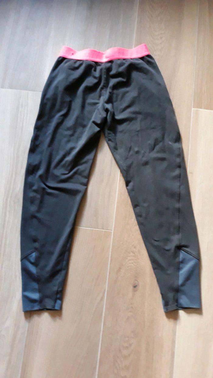 Pantalon de sport - photo numéro 2