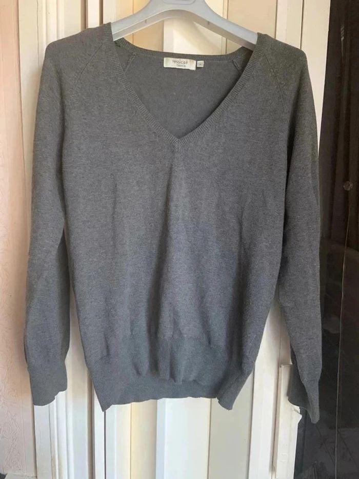 Pull fin gris foncé C&A taille M - photo numéro 1