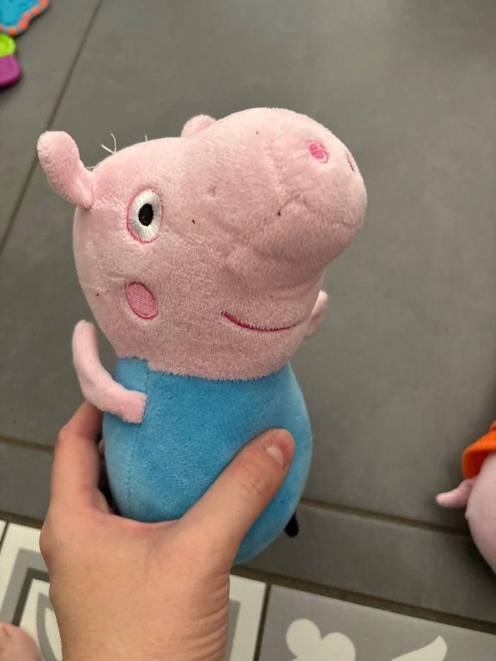 Peluches pepa pig - photo numéro 4