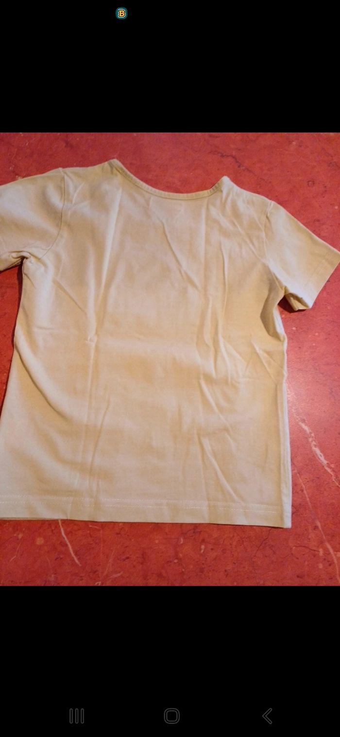 T.shirt taille 8 ans - photo numéro 3