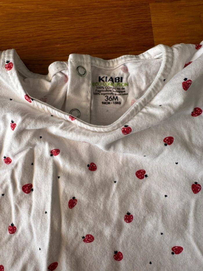 T-shirt fraises Kiabi bébé fille 36 mois - photo numéro 2