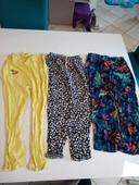 Lot de 3 pantalons fluides fille 10 ans tbe