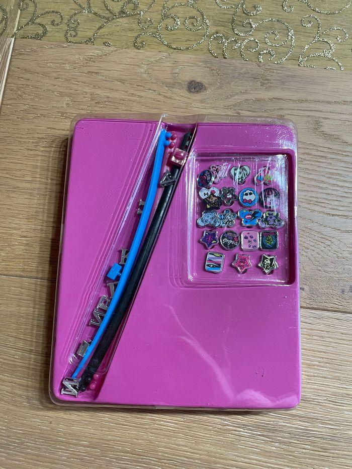 Kit pour faire des bracelets Monster High - photo numéro 1