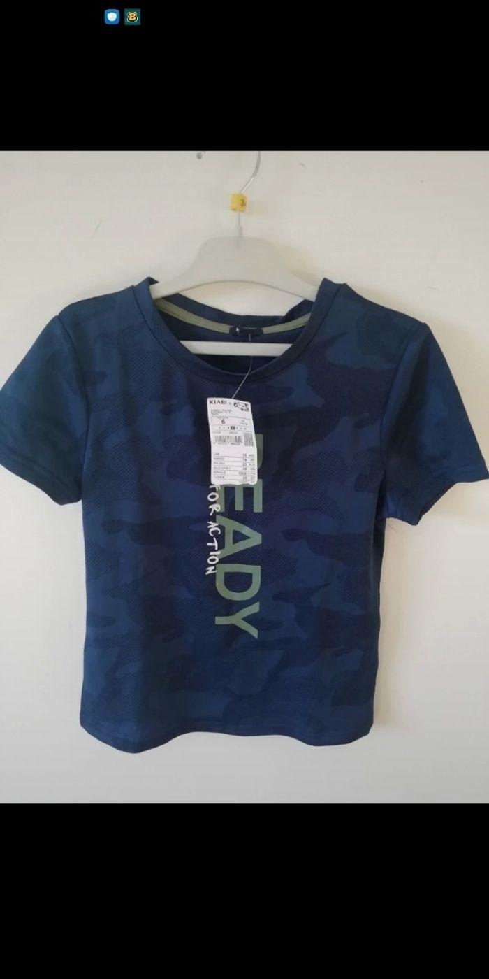 Tee-shirt respirant Kiabi marine taille 6 ans (ENF 112) - photo numéro 1