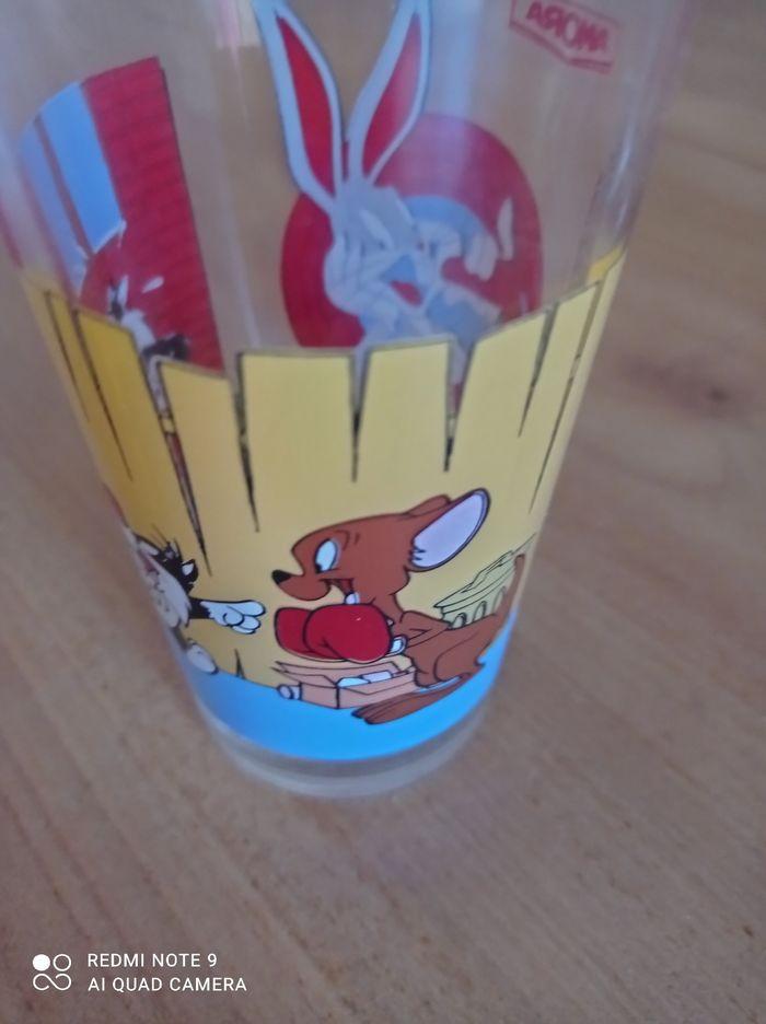 Verre Amora collection Bugs Bunny - photo numéro 3