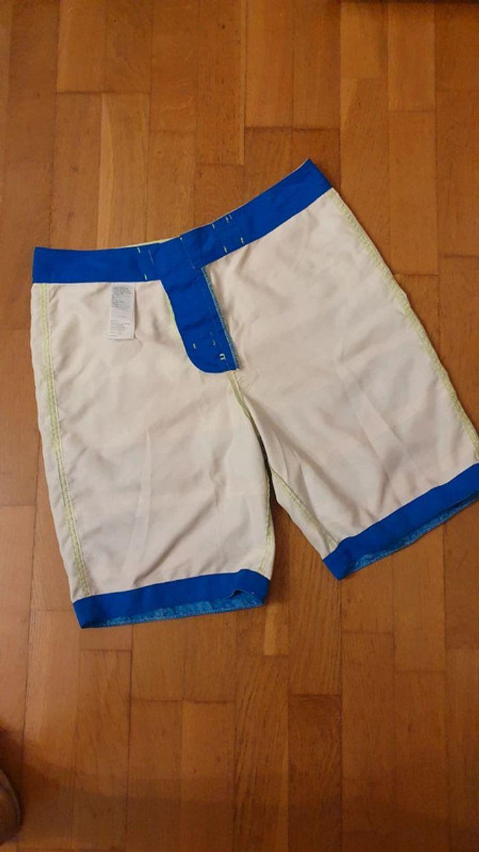 Short / bermuda de bain Hollister - photo numéro 3