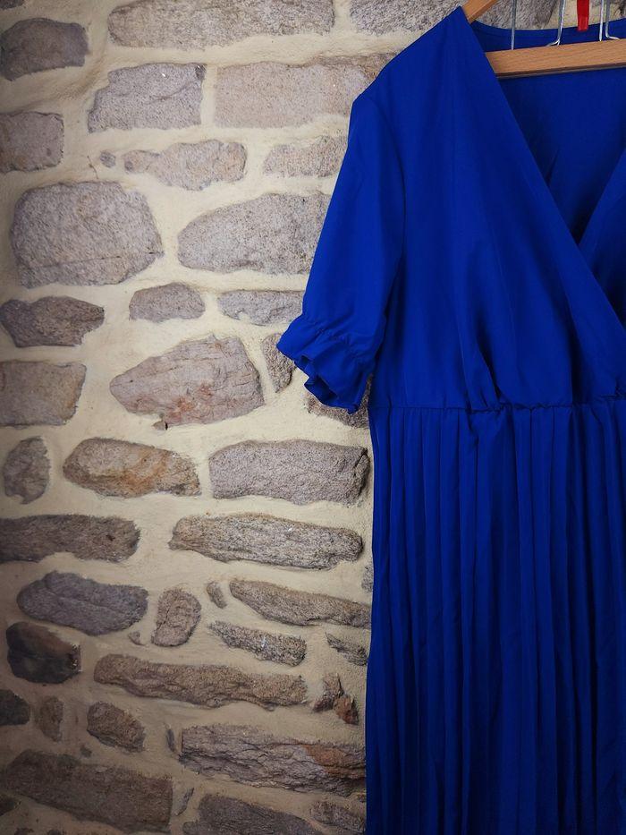 Robe longue plissée manches évasées bleu indigo Femme taille 54 marque Asos 🍬 - photo numéro 2