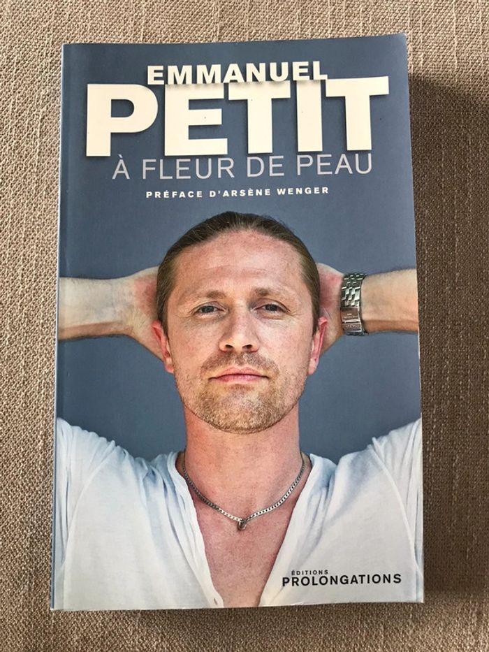 Livre à fleur de peau - photo numéro 1