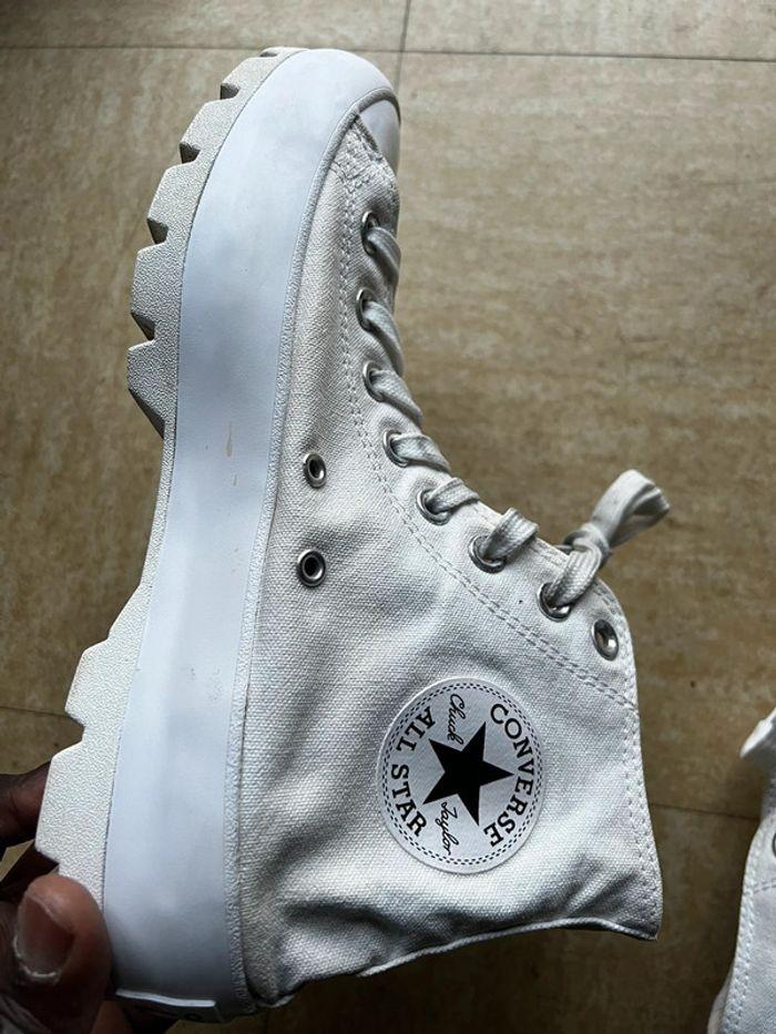 Converse blanche montante 40 très bon état - photo numéro 3