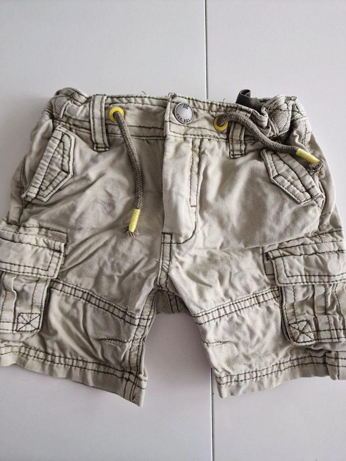 Lot 3 shorts taille 2 ans - photo numéro 2