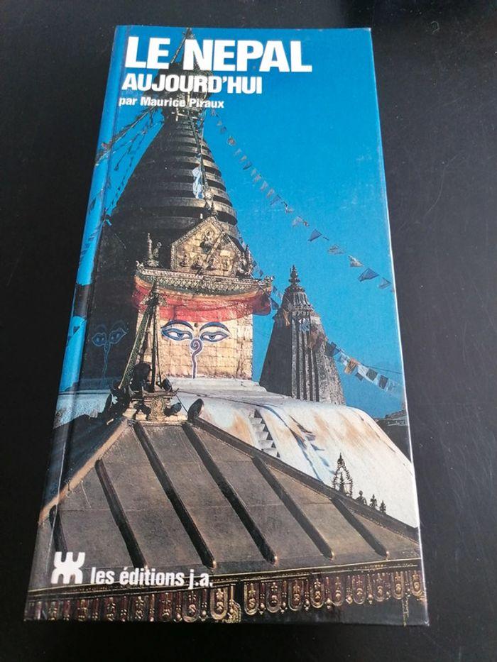 Lot de 3 livres de voyage: "Le Kenya, Le Népal, L'Inde aujourd'hui" les éditions j.a. - photo numéro 6