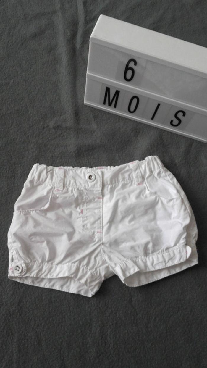 Short 6 mois - photo numéro 1