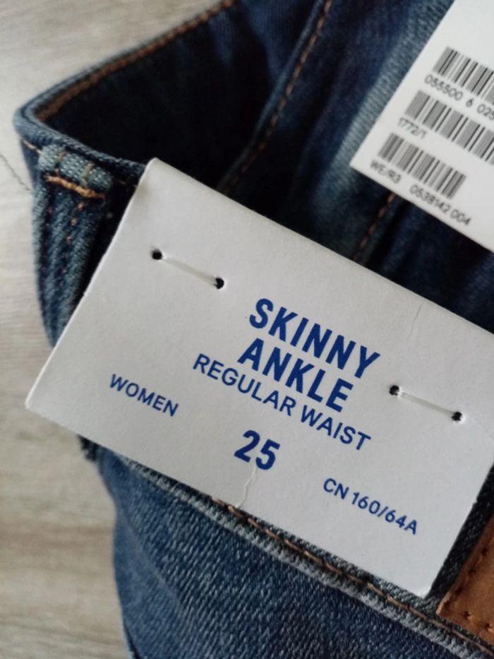 Jeans slim neuf H&M taille 25 - photo numéro 3