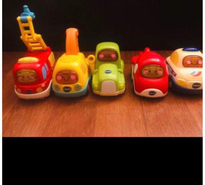 Voiture VTech à vendre à l’unité ou en lot - photo numéro 3