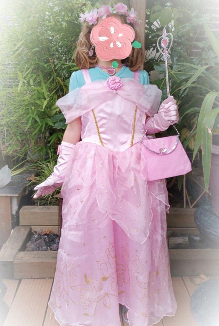 Robe princesse rose pink dress costume déguisement fleur flower belle Bijou baguette gant sac 10 140 - photo numéro 2