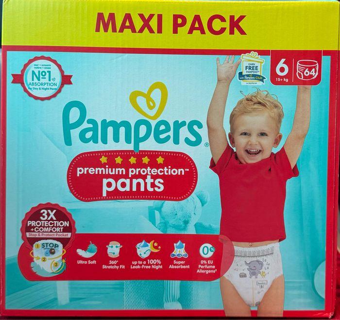 1 paquet de couches Pampers taille 6