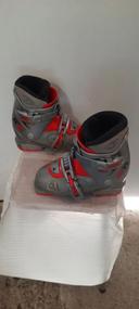 chaussures  ski de piste enfant
dalbello
cx équipé 2r
grise
p31