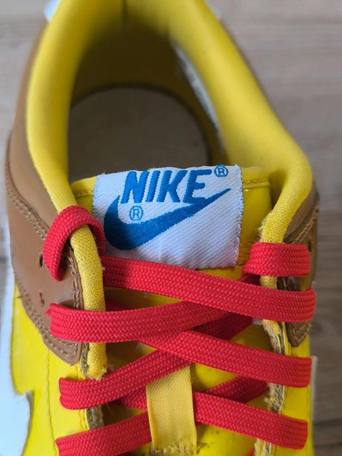 Baskets Nike dunk low spongebob pointure 39 peut porter sans boîte d'origine - photo numéro 5