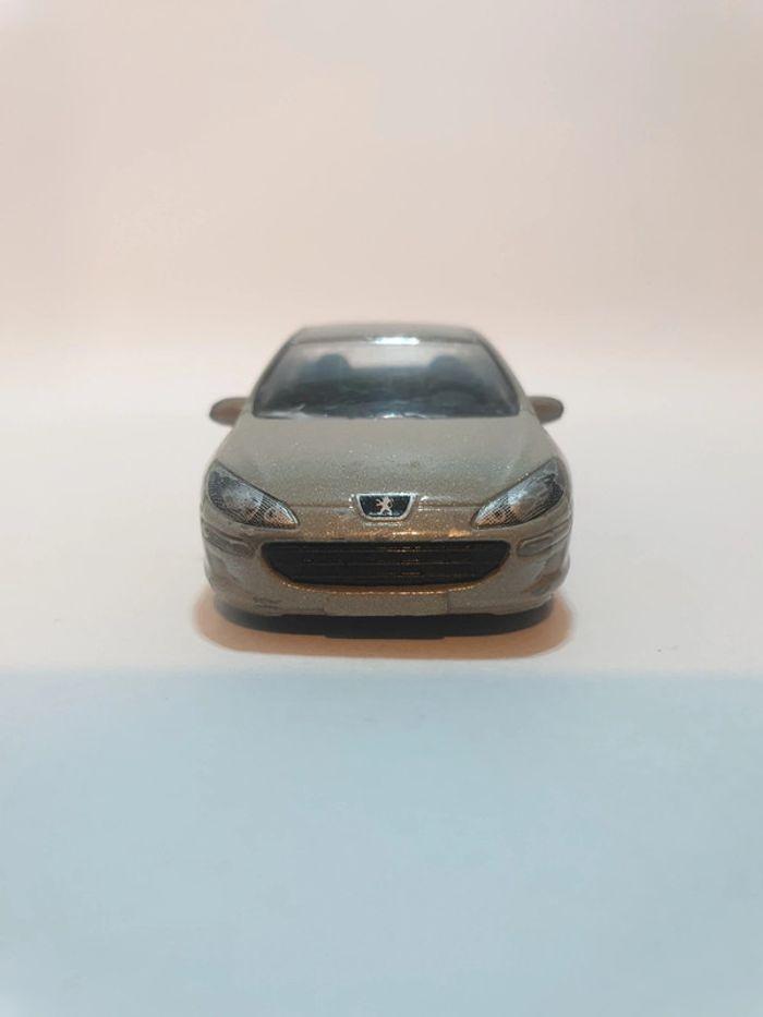 Majorette 205E Peugeot 407 gris argent métallique - 1/61 - photo numéro 2