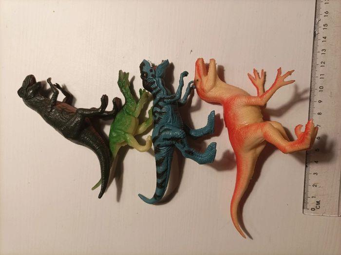 Lot de 16 figurines dinosaures - photo numéro 4