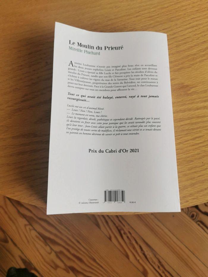 Livre - photo numéro 2