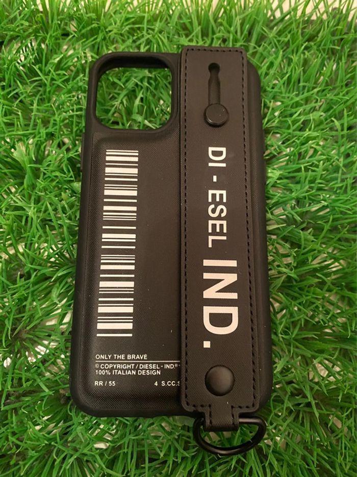 Coque IPhone 11 Pro diesel noir neuve - photo numéro 3