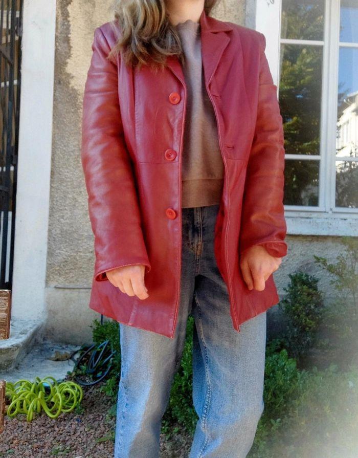 Manteau en cuir rouge - photo numéro 12