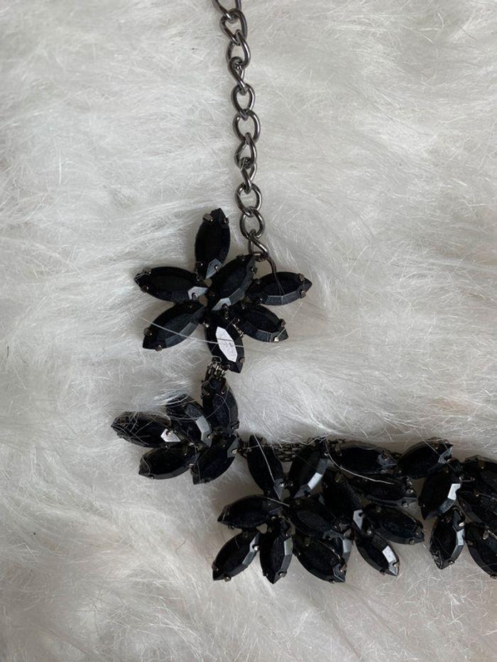 Collier noir à diamants - photo numéro 3