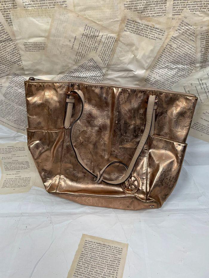 Sac à main de luxe Michael Kors rose métallique - photo numéro 1