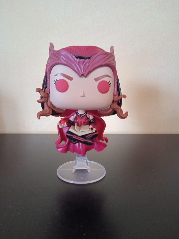 Figurine POP 823 Wandavision Scarlet Witch - photo numéro 2