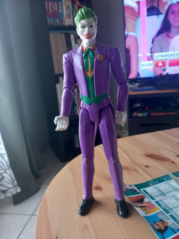 Joker figurine marvel 30 cm