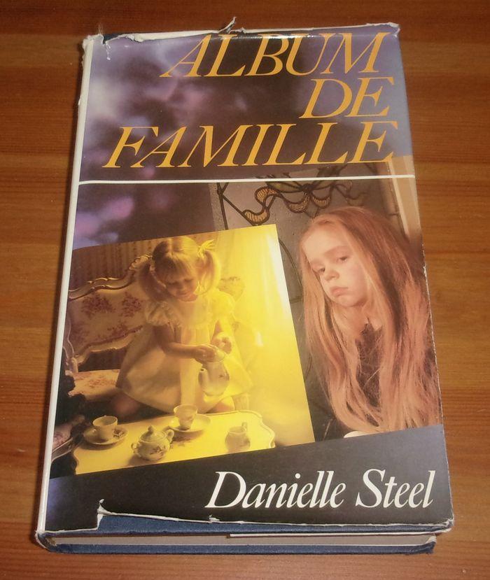 Album de famille de Danielle Steel roman - photo numéro 1