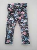 Jeans fleuri, taille 92 cm