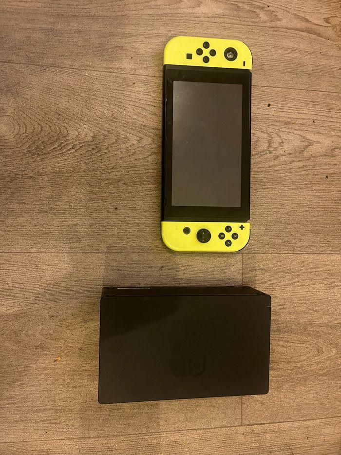 Switch + accessoires - photo numéro 4