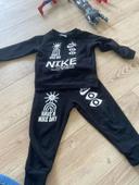 Jogging nike 24m