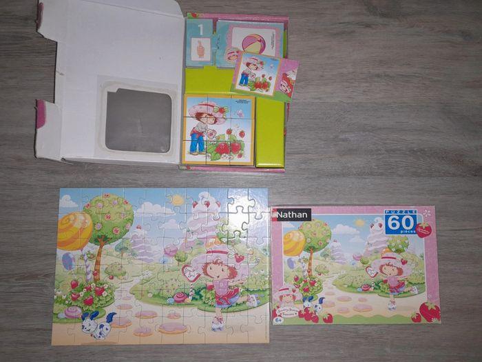 Lot puzzle et coffret activités Charlotte aux fraises