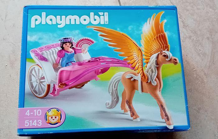 Playmobil carosse  cheval ailé - photo numéro 1