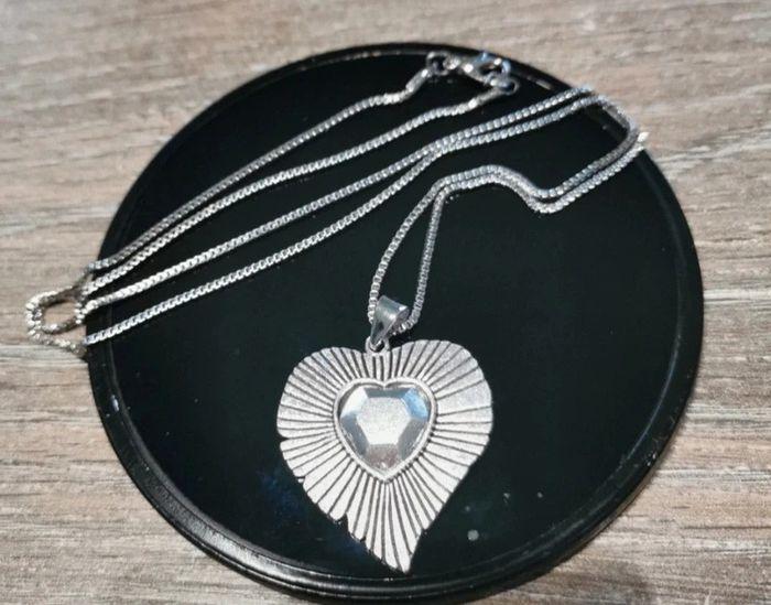 Collier et pendentif cœur amour - photo numéro 1