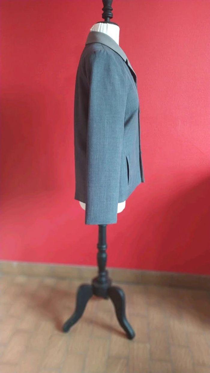 Tailleur Veste et Pantalon taille 40 - photo numéro 7