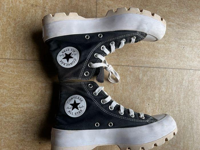 Converse 38 montantes hiver bon état - photo numéro 1