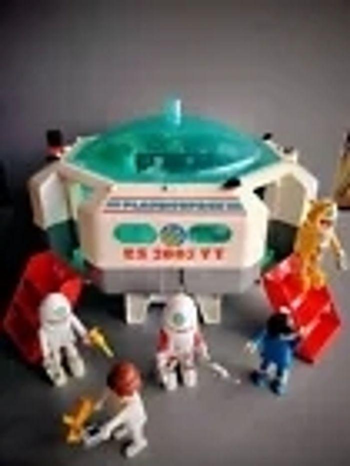 1980 soucoupe Playmobil  playmospace geobra station spaciale - photo numéro 1