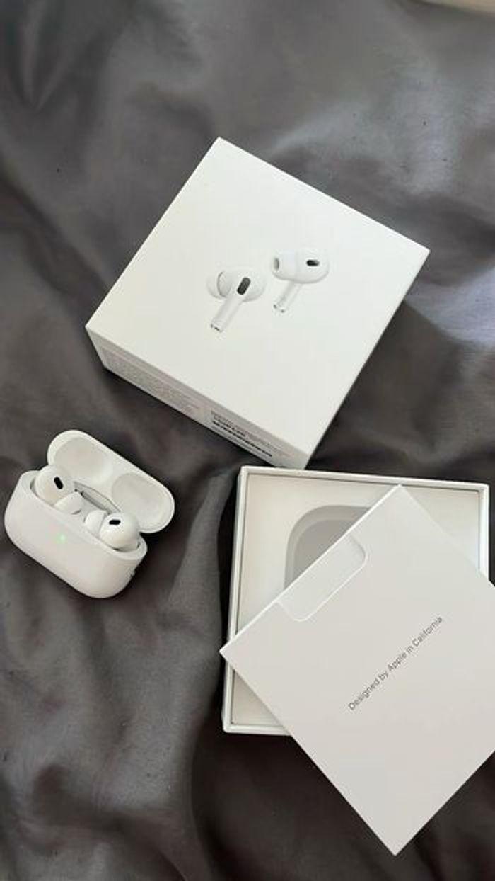 AirPods Pro 2 - photo numéro 1